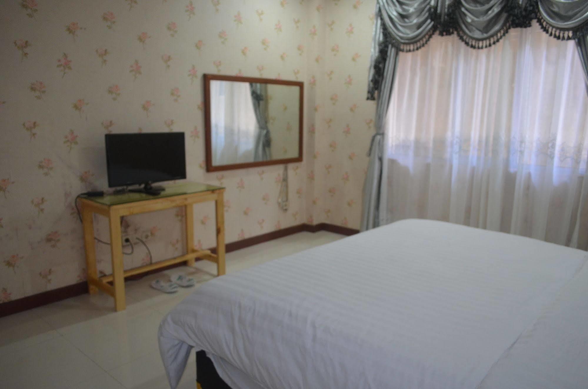 Sadinah Sahid Josodipuro Hotel Colomadu 外观 照片